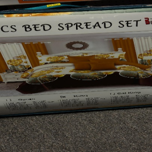 Golden Rose 14-Piece Bedspread & Curtain Set